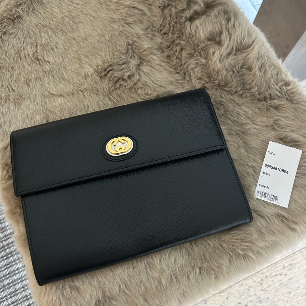 Gucci Leather Large Pouch Clutch with Built-in Wallet